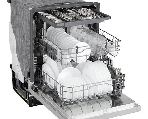 lg dishwasher 2.webp